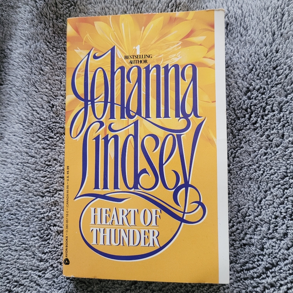 💲2️⃣ Johanna Lindsey Heart of Thunder Paperbk Historical Western Romance Novel